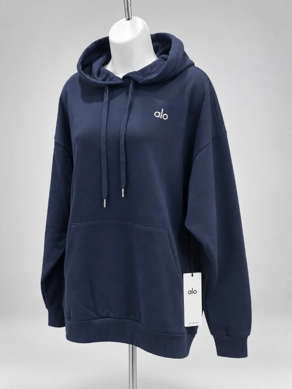 Alo Yoga Accolade Navy Blue Hoodie Pullover Sweatshirt Silver Logo
